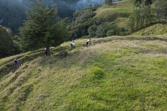 8-Days Private Enduro Mountain Bike Tour in Colombia - Price and value: what $3,580 is really buying