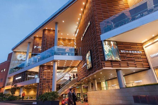 Private Tour City Shopping Bogota - Duration and pacing: 6 hours can feel tight, in a good way